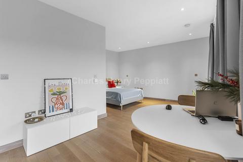 Studio for sale, Chivers Passage, London SW18