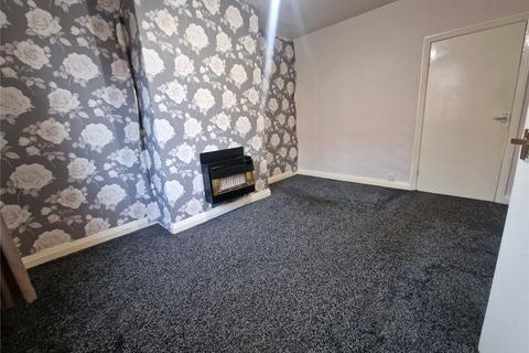 2 bedroom terraced house to rent, Moorside Road, Dewsbury, WF13