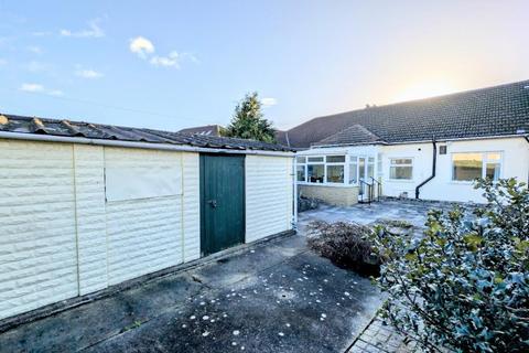 2 bedroom bungalow for sale, Radley Road, Fishponds, Bristol