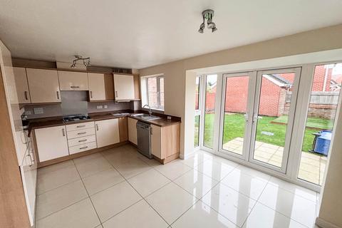 3 bedroom link detached house for sale, Wood Hill Way, Felpham