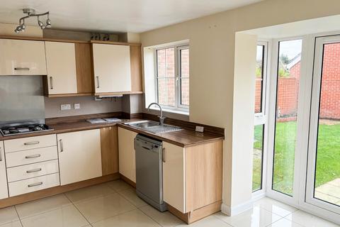 3 bedroom link detached house for sale, Wood Hill Way, Felpham