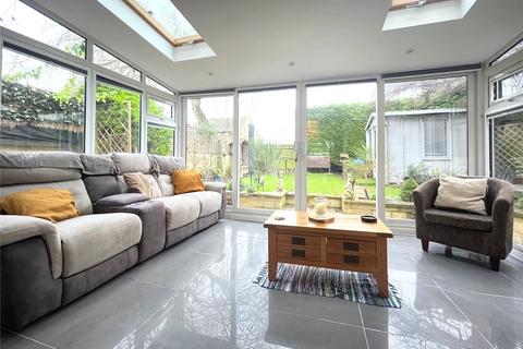 4 bedroom detached house for sale, The Lennards, South Cerney, Cirencester, Gloucestershire, GL7