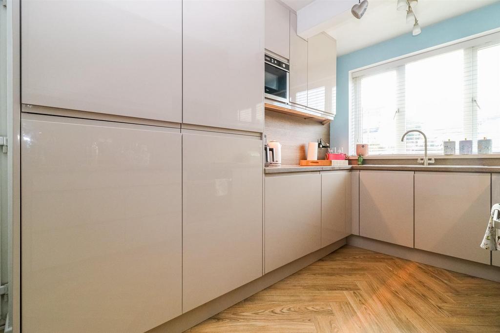 Kitchen dining room