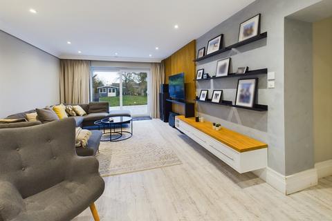 59 Lode Road, Lode, Cambridge, CB25 9ET