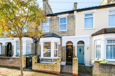 2 bedroom house for sale, Farnan Avenue, Walthamstow