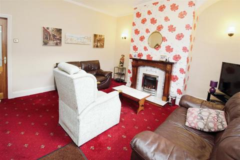 23 Glendare Road, Bradford, BD7 2QL