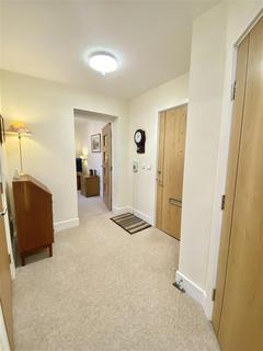 2 bedroom retirement property for sale, 4 Lock Court, Copthorne Road, Shrewsbury SY3 8LP