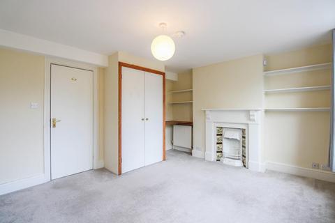 2 bedroom maisonette to rent, Priory Road, Cambridge