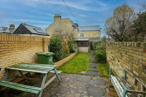 2 bedroom detached house to rent, Beche Road Cambridge