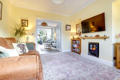 40 Askam Avenue, Pontefract, WF8 2PN