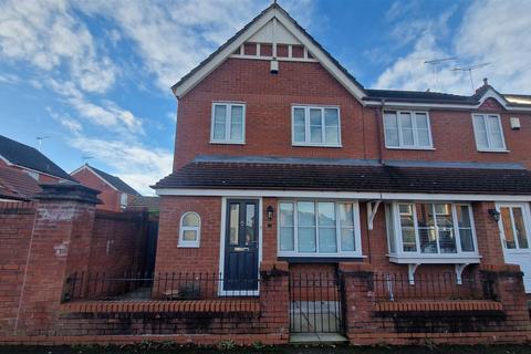 3 bedroom semi-detached house to rent, Waterloo Road, Haslington, Sandbach