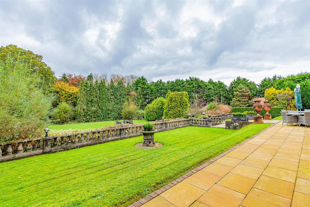 Hollybush House-65.jpg