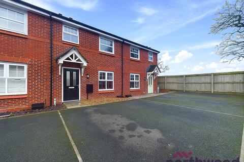 3 bedroom mews for sale, Lee Place, Moston, Sandbach, CW11