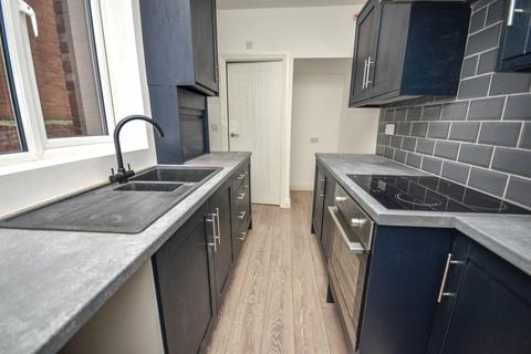 2 bedroom flat for sale, St. Vincent Street, South Shields