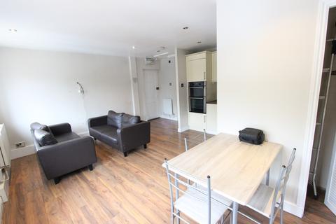 1 bedroom flat to rent, Teresa Gardens, Waltham Cross EN8