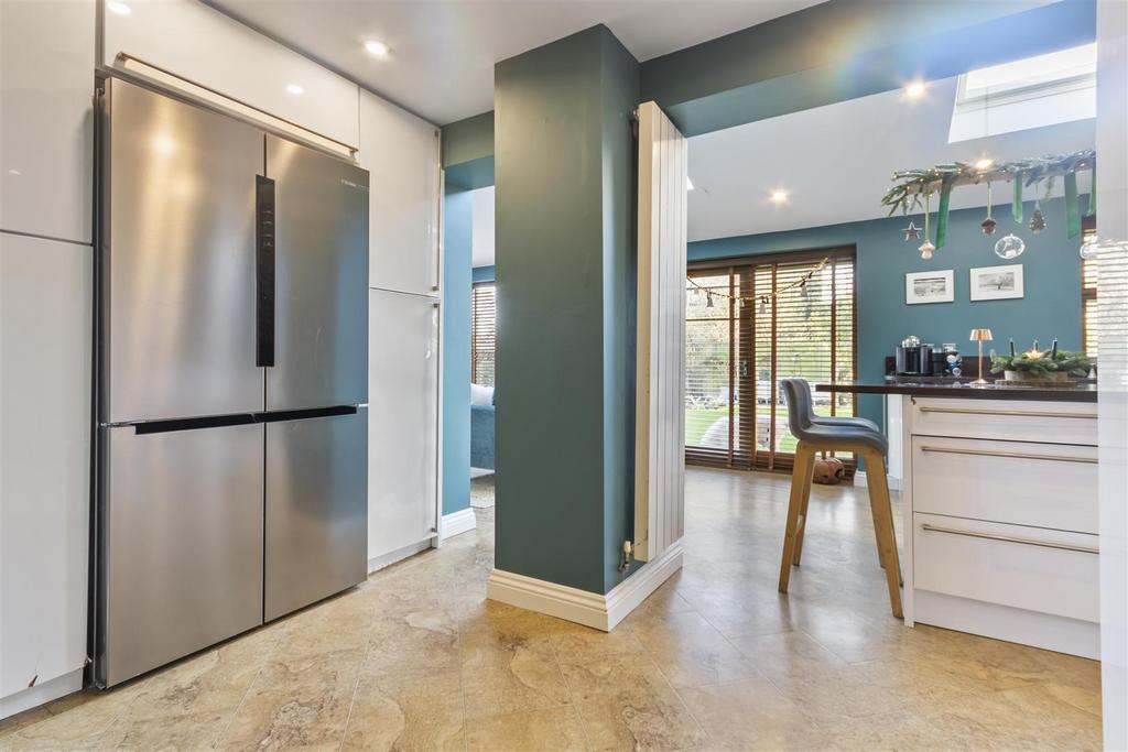 Modern open plan kitchen