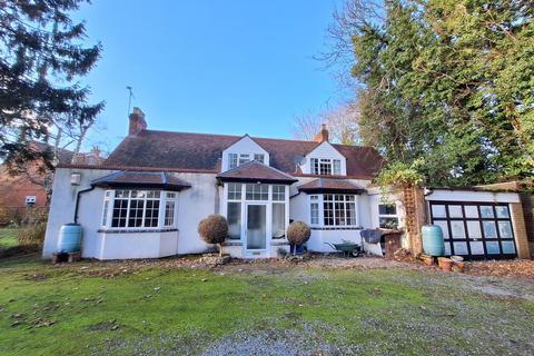 4 bedroom detached house for sale, Manor Grange, Manor Park Road, Nuneaton, CV11 5HR