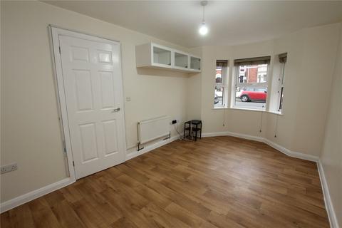 3 bedroom end of terrace house to rent, Euclid Street, Swindon, Wiltshire, SN1