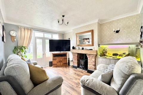 3 bedroom end of terrace house for sale, Walker Avenue, Grimsby, DN33