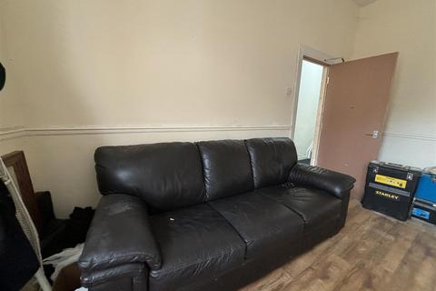 5 bedroom house share to rent, St. Leonards Road, Hull