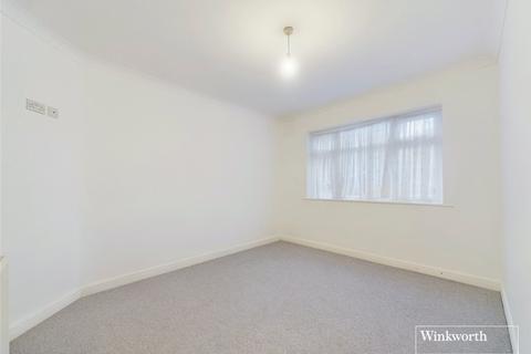 2 bedroom ground floor flat for sale, Honeypot Lane, Middlesex HA7