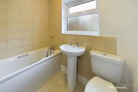 2 bedroom ground floor flat for sale, Honeypot Lane, Middlesex HA7