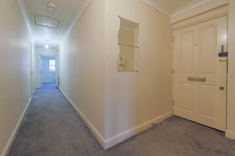 2 bedroom flat for sale, Corbins Lane, Harrow HA2