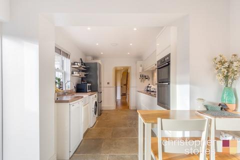 4 bedroom semi-detached house for sale, Crossbrook Street, Cheshunt, Waltham Cross, Hertfordshire, EN8 8JY