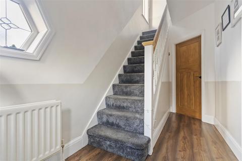 3 bedroom semi-detached house for sale, Harrogate Road, Leeds LS19