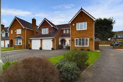 5 bedroom detached house for sale, Horseshoe Way, Hempsted, Gloucester, Gloucestershire, GL2