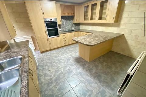 3 bedroom bungalow for sale, Castle Graig, Swansea SA6