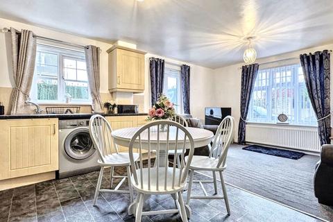 1 bedroom flat for sale, Grange Road, Jarrow, Tyne and Wear, NE32 3LD