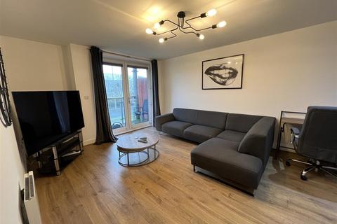 1 bedroom flat to rent, De Grey Road, Colchester CO4