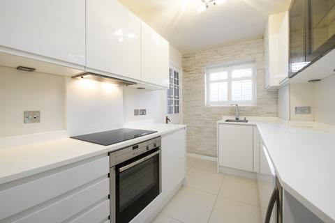 2 bedroom flat for sale, Queens Court, Queens Road, Richmond, Surrey