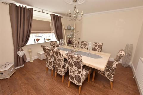 7 bedroom detached house for sale, Canvey Island SS8