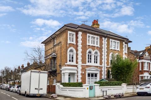 1 bedroom flat for sale, Cleveland Road, Barnes, London