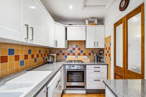 1 bedroom flat for sale, Cleveland Road, Barnes, London