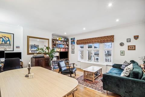 1 bedroom flat for sale, Cleveland Road, Barnes, London