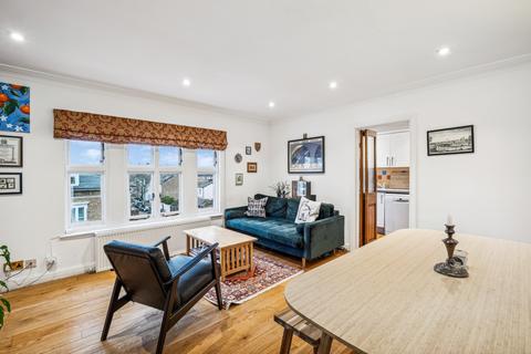 1 bedroom flat for sale, Cleveland Road, Barnes, London