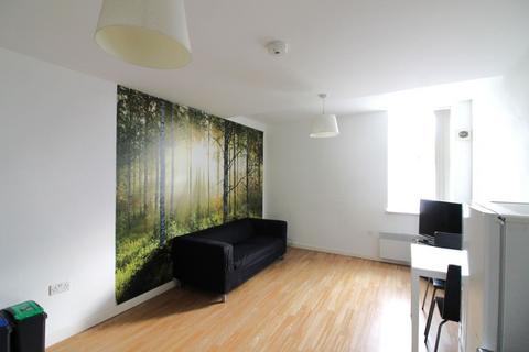 2 bedroom flat to rent, Flat ,  Salisbury Street, Nottingham