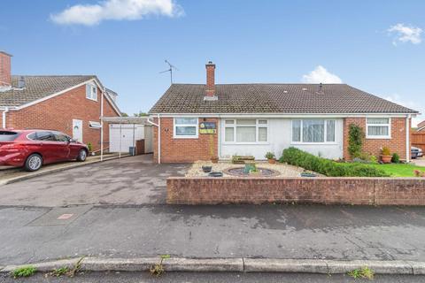 3 bedroom semi-detached house for sale, Kingfisher Close, Caldicot