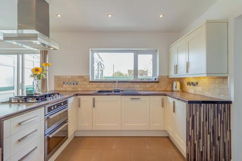 59 Firs Road, Caldicot, NP26 4DR