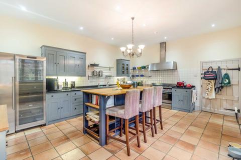 5 bedroom detached house for sale, Porthycarne Close, Usk