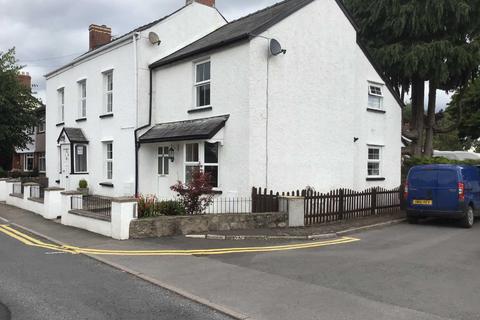 2 bedroom semi-detached house to rent, Mill Street, Usk