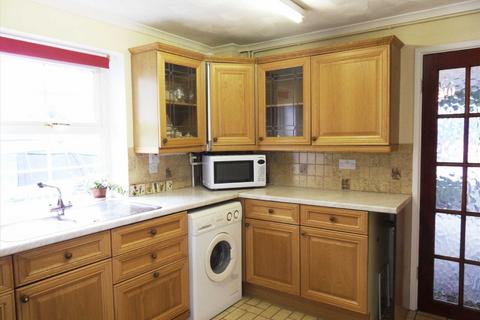 2 bedroom semi-detached house to rent, Mill Street, Usk