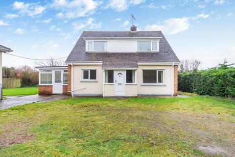 4 bedroom bungalow for sale, Monkswood, Usk