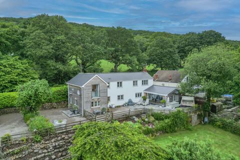 4 bedroom detached house for sale, Lower Stoney Road, Garndiffaith, Pontypool