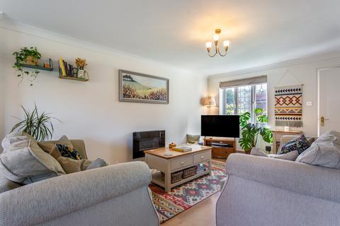 79 Coed Camlas, New Inn, Pontypool, NP4 8RP