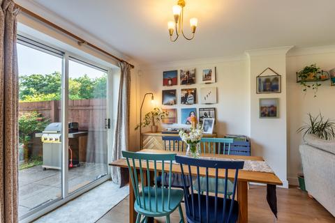 79 Coed Camlas, New Inn, Pontypool, NP4 8RP