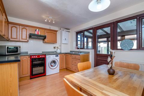 5 York Close, Monmouth, NP25 5UJ